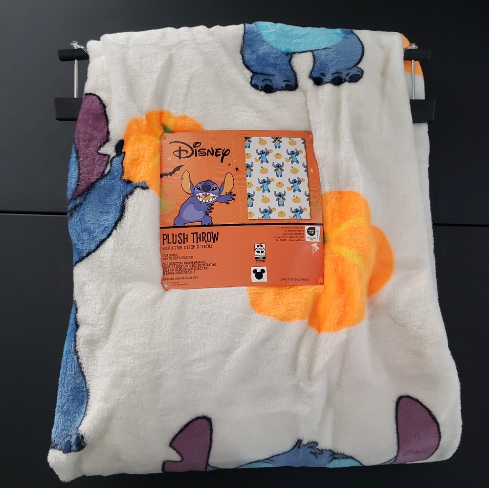 Disney Pumpkin Stitch Halloween Plush Throw Blanket 50x70 NWT